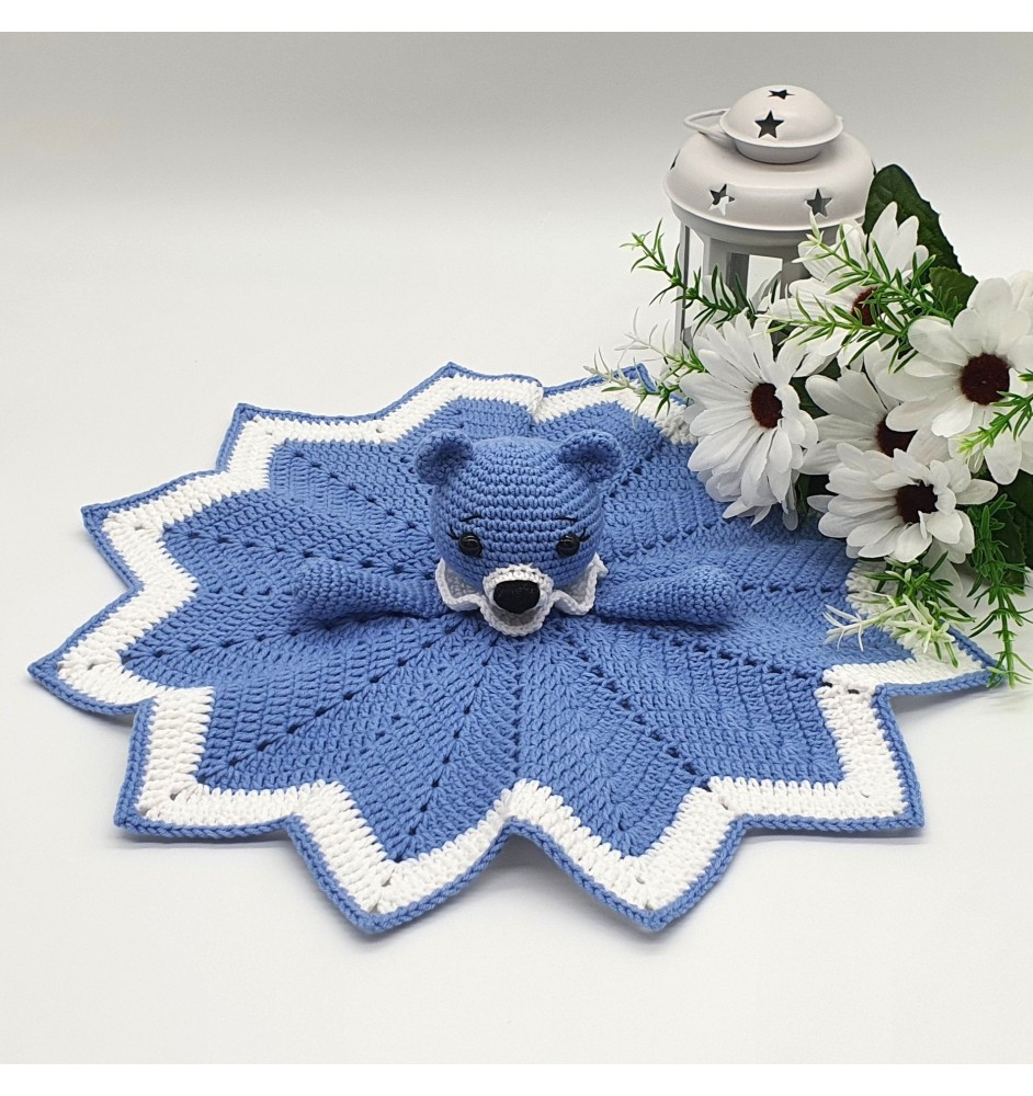 Przytulanka w kolorze niebieskim