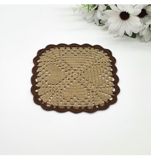 Komplet 7 podkładek beżowych pod filiżankę