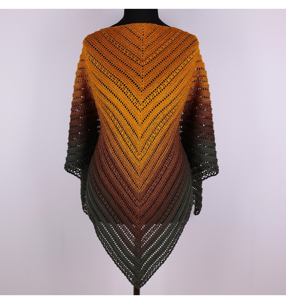 Szydełkowa chusta 170 cm