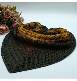 Szydełkowa chusta 170 cm