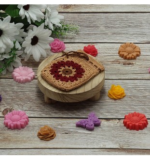 Sakiewka na zapachowe mydełka