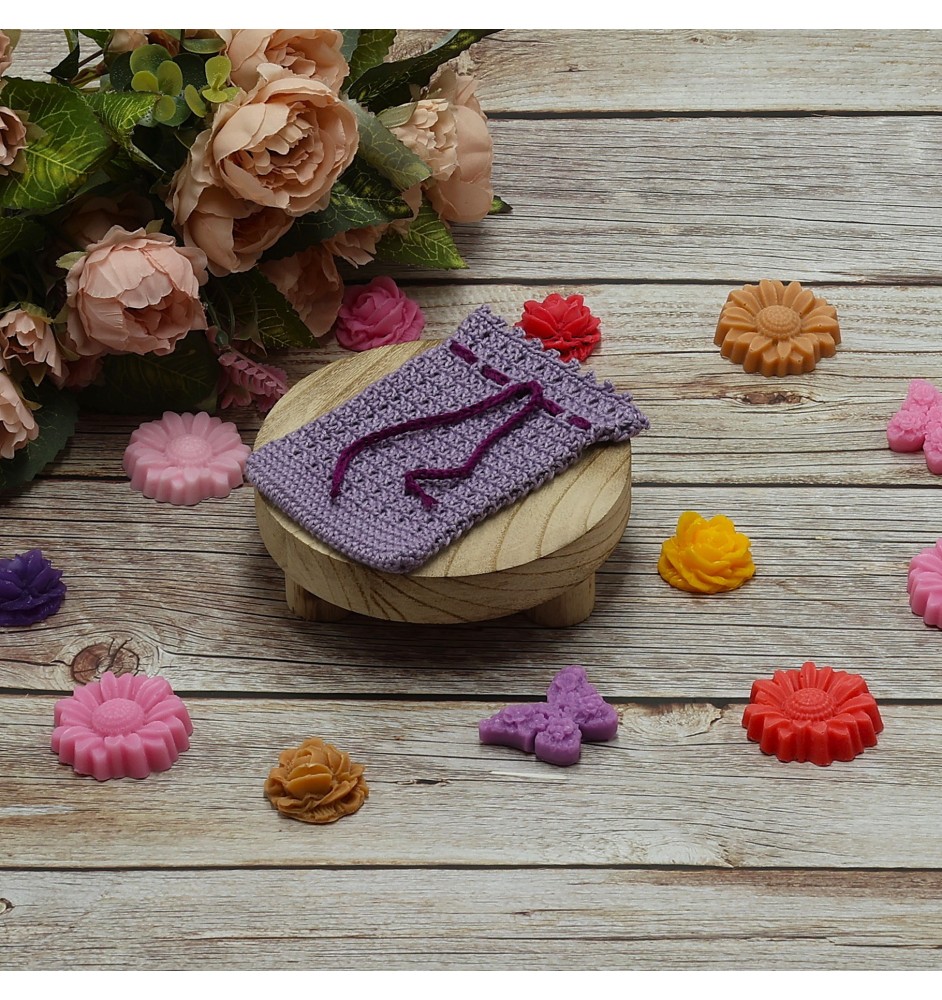 Fioletowa sakiewka na zapachowe mydełka