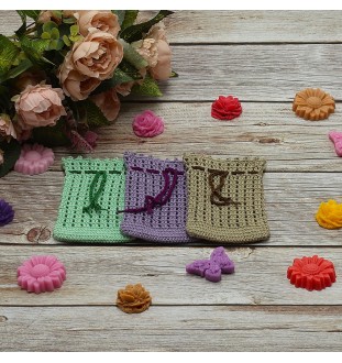 Fioletowa sakiewka na zapachowe mydełka