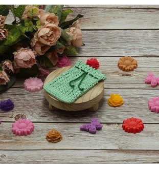 Zielona sakiewka na zapachowe mydełka