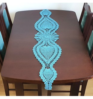 Turkusowy bieżnik szydełkowy