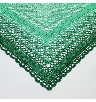 Szydełkowa bawełniana chusta w odcieniach zieleni