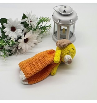 Piesek - przytulanka szydełkowany