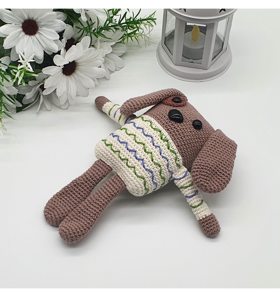 Maskotka piesek na szydełku