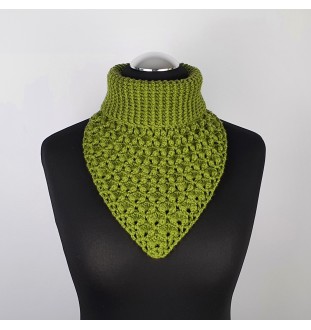 Szydełkowy, zielony ocieplacz na szyję