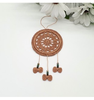 Mini zawieszka w kolorze kawy z mlekiem