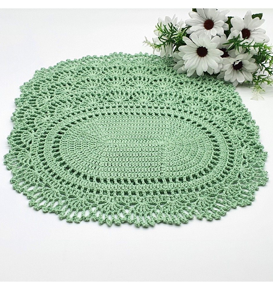 Komplet szydełkowych podkładek pod talerz