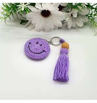 Breloczek - buźka na szydełku