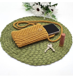 Szydełkowa torebeczka na telefon