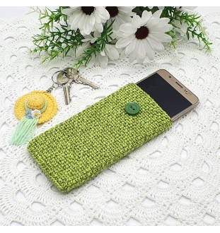 Zielone etui na szydełku