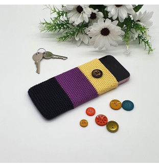 Trzykolorowe etui na szydełku