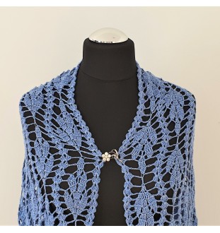 Elegancki szal w kolorze niebieskim